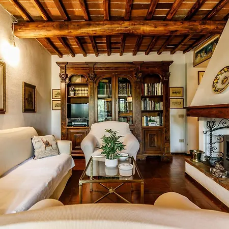 Guesthost - Pool With Garden * Monti di Sotto